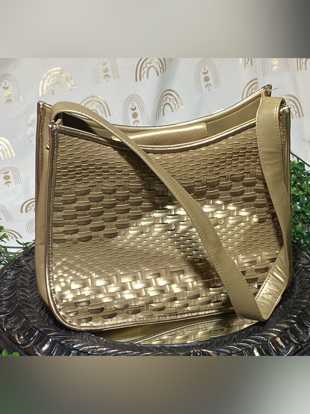 Woven Metallic Shoulder Bag in Gold - Unbranded